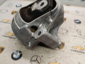 подушка крепления двигателя Porsche 2023, 2.0 л., бензин, АКПП, 8R0199381 - фото №2