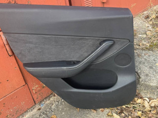 обшивка двери задняя левая Tesla Model Y 1 поколение (2020 - 2025), 1498484-00-A, 1498484