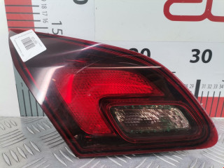 фонарь крышки багажника правый Opel Astra J 2011, 1.6 л., МКПП, хетчбэк 5 дв., 13306458