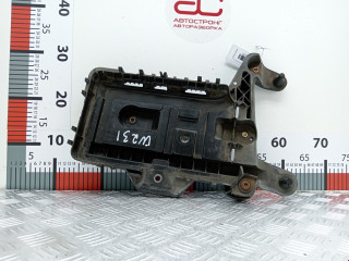 крепление аккумулятора Volkswagen Passat CC 1 поколение 2009, 2.0 л., МКПП, седан, 1K0915333H