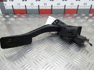 педаль Opel Zafira 3 поколение (C) 2014, 2.0 л., МКПП, минивэн, 13253791