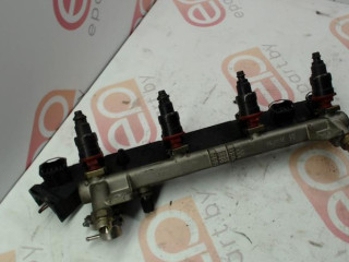 форсунка Opel Vectra B 1997, 1.8 л., 90411551