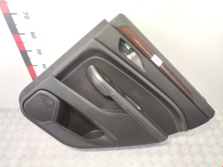 обшивка двери задняя правая Cadillac SRX 2 поколение 2012, 3.6 л., АКПП, внедорожник 5 дв., 22780944