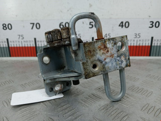 петля двери Audi A4 B6 2004, 1.6 л., МКПП, седан, 8E0831412E