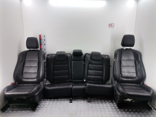 салон (комплект сидений) Mazda CX-5 1 поколение KE 2012, 2.2 л., МКПП, внедорожник 5 дв.