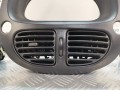 дефлектор обдува салона Citroen Xsara Picasso 1 поколение 2003, 2.0 л., МКПП, минивэн, 8211V8 - фото №4