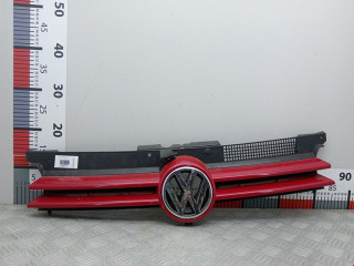 решетка радиатора Volkswagen Golf 4 поколение 2000, 1.6 л., МКПП, универсал, 1J0853653C
