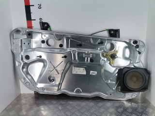 стеклоподъемник передний левый Volkswagen Polo 4 поколение 2002, 1.2 л., МКПП, хетчбэк 3 дв., 6Q3837461F