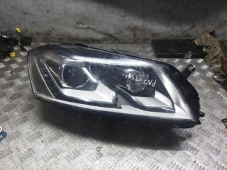 фара правая Volkswagen Passat B7 2014, 2.0 л., АКПП, универсал