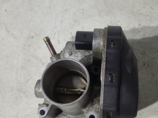 заслонка дроссельная Volkswagen Golf 4 поколение 2001, 1.4 л., i, AHW, бензин, 5МКПП, черный, хетчбэк 5 дв., передний привод, 036133062