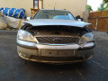 шторка багажника Ford Mondeo 3 поколение [рестайлинг] 2007, 2.0 л., МКПП, универсал, 1417764 - фото №10