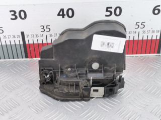 замок двери передней правой BMW X3 E83 2005, 2.5 л., АКПП, внедорожник 5 дв., 51217202144