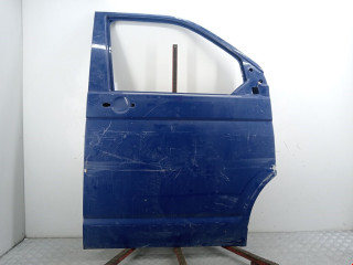 дверь передняя правая Volkswagen Transporter T5 2009, 7LA831056B
