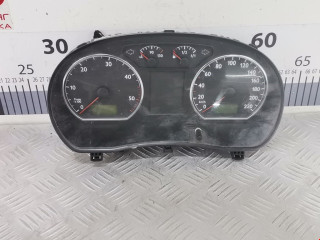 щиток приборов (приборная панель) Volkswagen Polo 4 поколение 2003, 1.4 л., МКПП, хетчбэк 3 дв., 6Q0920801M