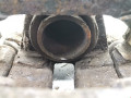 суппорт задний левый Mitsubishi Pajero 4 поколение 2009, 3.2 л., МКПП, внедорожник 5 дв., 4605A449 - фото №7