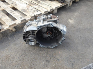 КПП механическая (МКПП) Volkswagen Passat B6 2006, 2.0 л., KXX