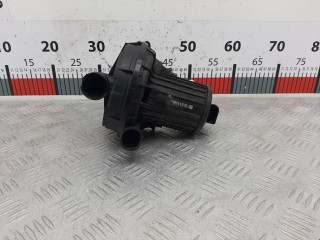 насос продувки катализатора Volkswagen Golf 4 поколение 2001, 2.0 л., МКПП, хетчбэк 5 дв., 06A959253B