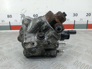 ТНВД BMW 2010, 2.0 л., МКПП, хетчбэк 5 дв., 13518577643