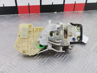 замок двери задней правой Honda Civic 7 поколение 2001, 1.6 л., МКПП, хетчбэк 5 дв., 72610S6AQ02