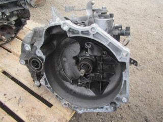 КПП механическая (МКПП) Opel Astra J 2012, 1.6 л., МКПП, универсал