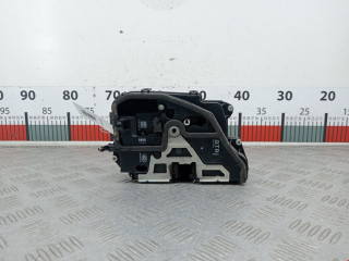 замок двери передней правой BMW 3 серия E90/E91/E92/E93 2006, 2.0 л., МКПП, универсал, 51217202146