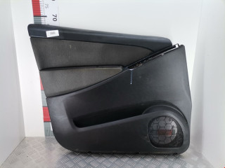 обшивка двери передняя левая Fiat Idea 1 поколение 2006, 1.9 л., МКПП, минивэн, 735422810