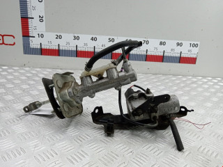 цилиндр тормозной главный Toyota Prius 2 поколение 2006, 1.5 л., АКПП, хетчбэк 5 дв., 4720047010