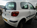 КПП механическая (МКПП) Toyota Yaris P1 [рестайлинг] 2004, 1.0 л., МКПП, хетчбэк 3 дв., 3030052A70 - фото №17