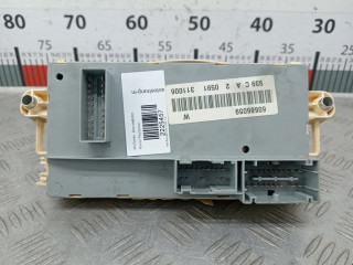 блок комфорта Alfa Romeo 159 1 поколение 2005, 1.9 л., МКПП, седан, 60686059