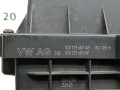 корпус воздушного фильтра Skoda Octavia 2 поколение (A5) 2006, 2.0 л., МКПП, универсал, 3C0129607BD - фото №5
