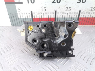 замок двери передней левой Volkswagen Passat B6 2009, 2.0 л., МКПП, универсал, 3C2837015A
