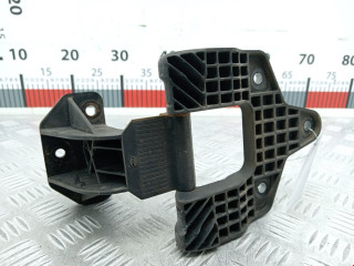 петля капота правая Renault Midlum 1 поколение 2004, 6.2 л., МКПП