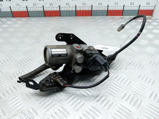 цилиндр тормозной главный Toyota Prius 2 поколение 2006, 1.5 л., АКПП, хетчбэк 5 дв., 4720747010