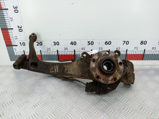 ступица передняя левая Audi A8 D2/4D 1998, 4.2 л., АКПП, седан, 4D0407257L