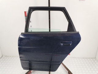 дверь задняя левая Audi A4 B6 2003, 2.5 л., МКПП, универсал, 8E0833051