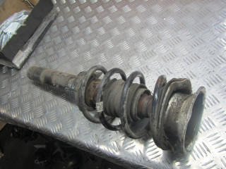 стойка передняя правая BMW X1 E84 2010, 2.0 л., АКПП, внедорожник 5 дв., 6789858