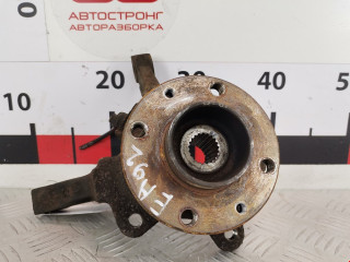 кулак поворотный левый Renault Megane 1 поколение 1995, 1.4 л., АКПП, хетчбэк 5 дв.