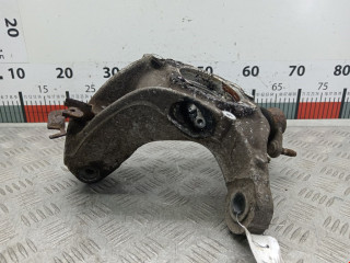 кулак поворотный правый Volkswagen Passat B6 2009, 2.0 л., МКПП, седан, 3C0407254F