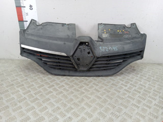 решетка радиатора Renault Logan 2 поколение 2015, 623107605623105727R