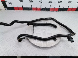 патрубок радиатора Volkswagen Passat B7 2012, 1.6 л., МКПП, седан, 5N0121065