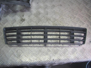заглушка (решетка) в бампер Audi A6 4B/C5 1999, 2.5 л., МКПП, седан, 4B0807683F
