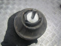 подушка крепления двигателя Volkswagen Passat B5 1999, 8D0199379J - фото №3