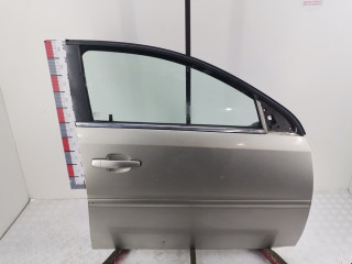 дверь передняя правая Opel Signum C 2004, 1.9 л., МКПП, хетчбэк 5 дв., 93186030