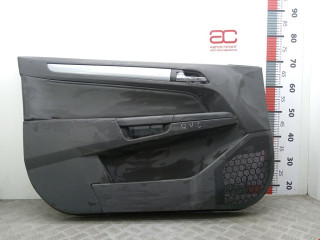 обшивка двери передняя левая Opel Vectra C 2004, 2.2 л., МКПП, универсал