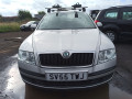 форсунка Skoda Octavia 2 поколение (A5) 2005, 1.9 л., МКПП, хетчбэк 5 дв., 038130073AG - фото №8