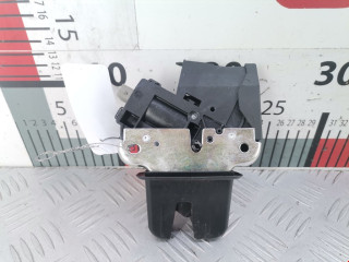 замок багажника Audi A4 B8/8K 2009, 2.0 л., МКПП, седан, 4F5827505D
