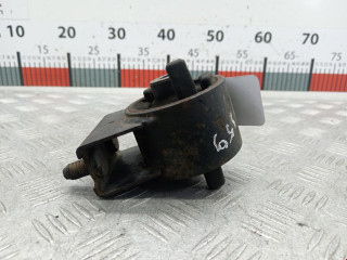 подушка крепления двигателя Mazda 626 GE 1994, 2.0 л., МКПП, седан