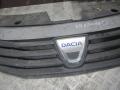 решетка радиатора Dacia Sandero 1 поколение 2010, 1.4 л., МКПП, хетчбэк 5 дв., 8200735134 - фото №4