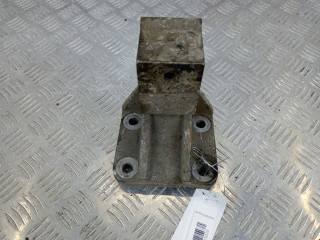 подушка крепления двигателя IVECO EuroCargo 2 поколение 2004, 3.9 л., МКПП