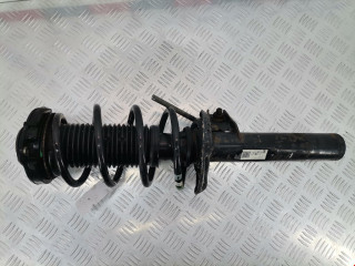 стойка амортизатора Audi Q3 8U 2014, 2.0 л., МКПП, внедорожник 5 дв., 5N0413031AE